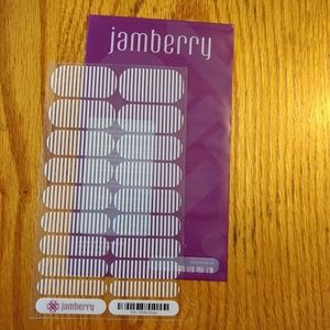 NWT Jamberry Nail Wraps in White Stripe